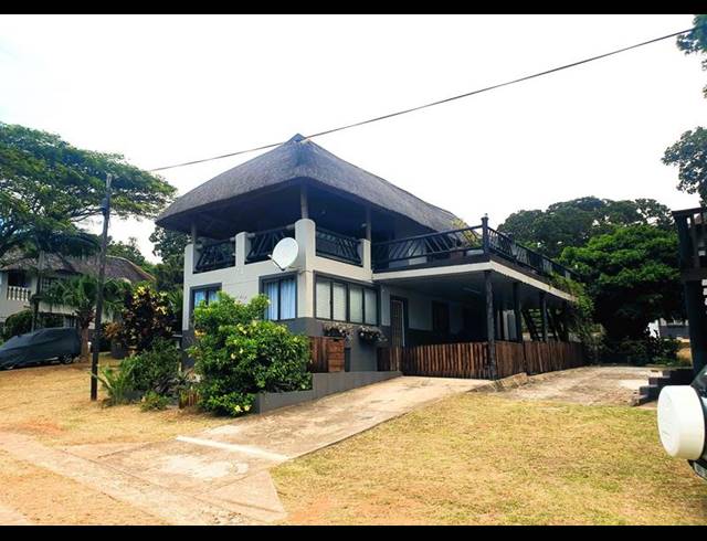 2 BEDROOM TOWNHOUSE FOR SALE IN WOODGRANGE